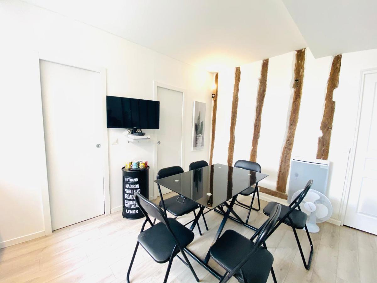 Beauty Saint Paul Apartment Paris Exterior photo